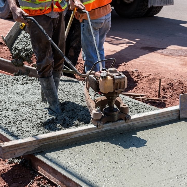 concrete-sidewalk-installation